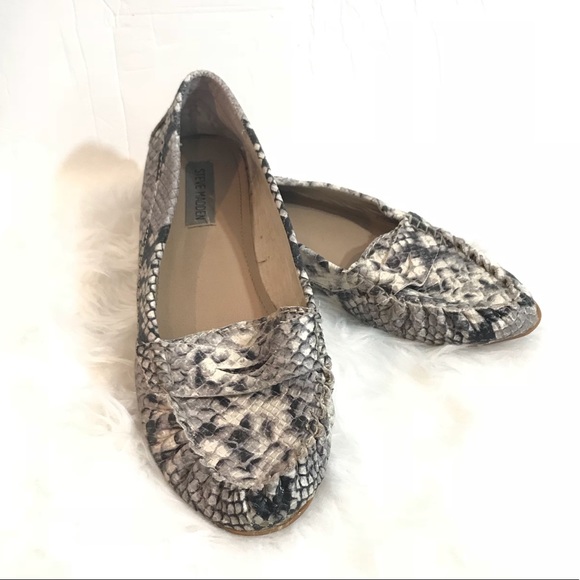 Steve Madden Shoes - Steve Madden Leather Murphey Slip On Flats